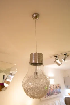 Lampada a sospensione Artigianale Lampadario lampadina  stile Design con forte sconto