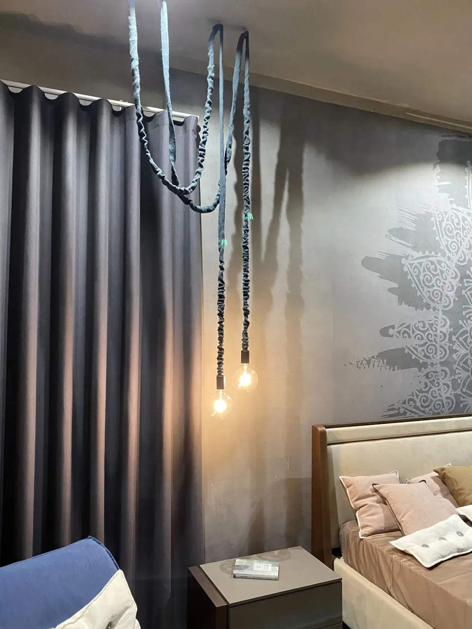 Lampada a sospensione Liana Tomasella con un ribasso esclusivo