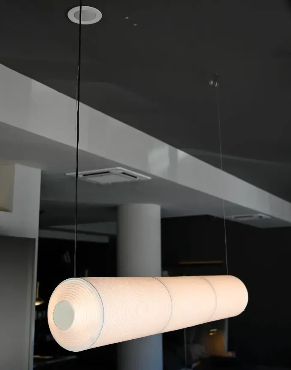 Lampada a sospensione Tekio Santa e cole con un ribasso esclusivo