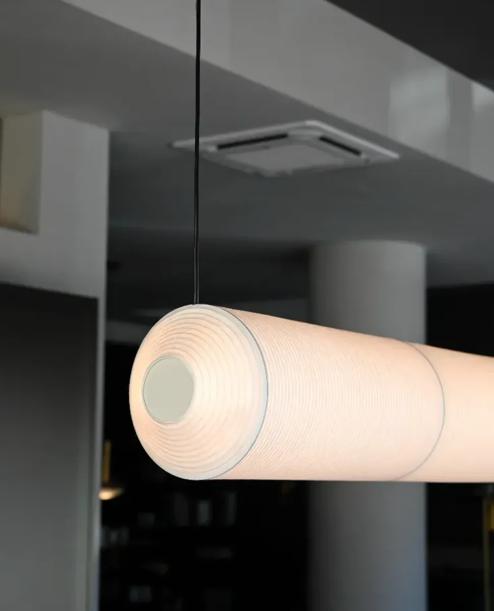 Lampada a sospensione Tekio Santa e cole con un ribasso esclusivo