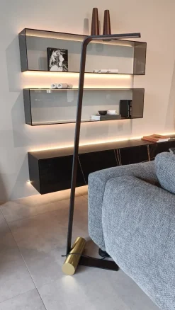 Lampada Collezione esclusiva Nastro floor 563.61 a PREZZI OUTLET