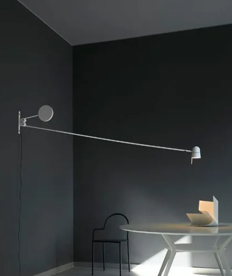 Lampada da parete Counterbalance Luceplan in Offerta Outlet