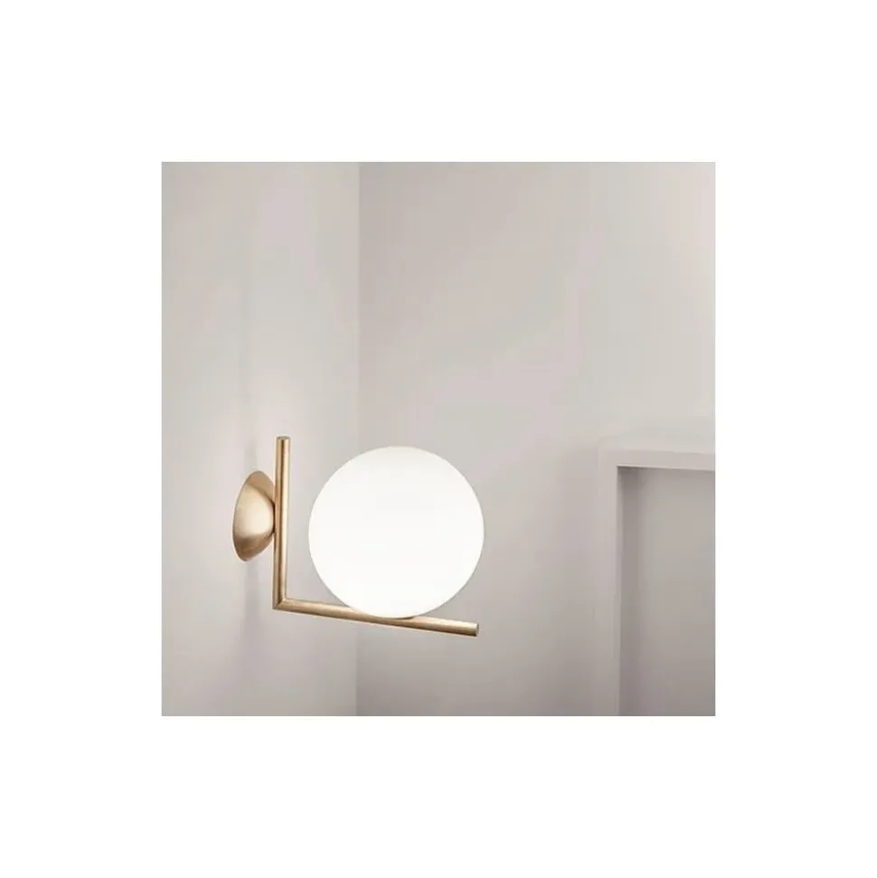 Lampada da parete Ic c/w2 Flos in Offerta Outlet