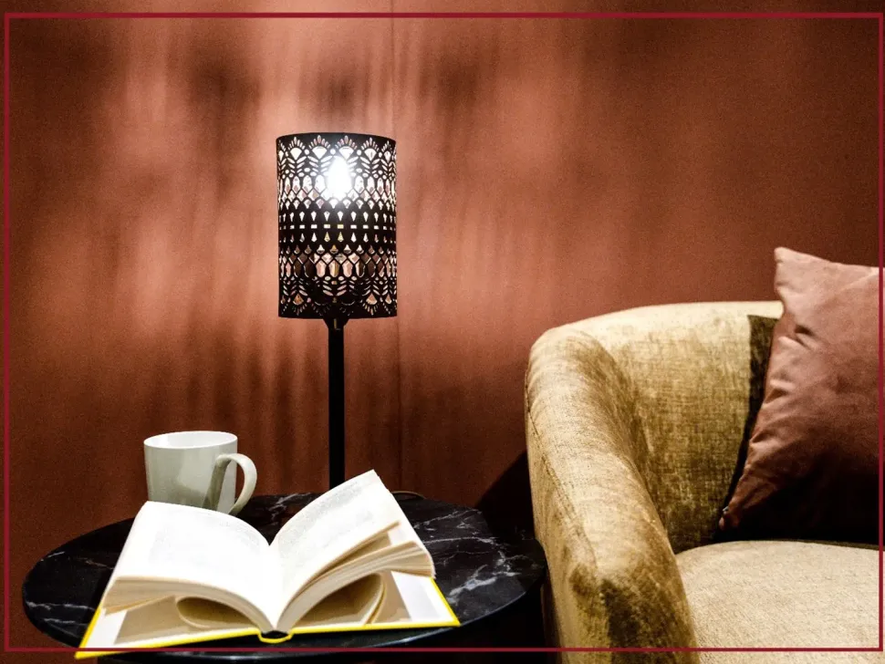 Lampada da tavolo Artigianale Carla stile Design a prezzi outlet