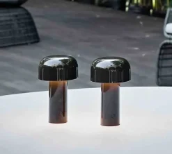 Lampada da tavolo Bellhop Flos a prezzo Outlet