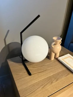 Lampada da tavolo Flos Ic tavolo Nero a prezzi outlet