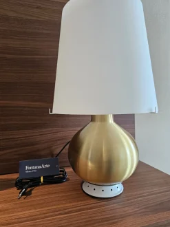 Lampada da tavolo Fontana  Fontana arte in Offerta Outlet