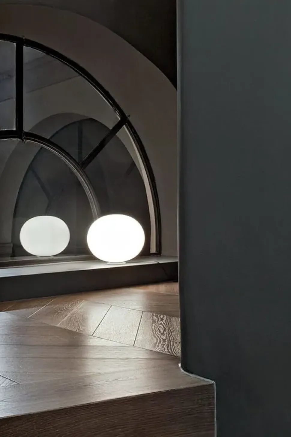 Lampada da tavolo Glo-ball basic zero switch Flos a prezzo scontato