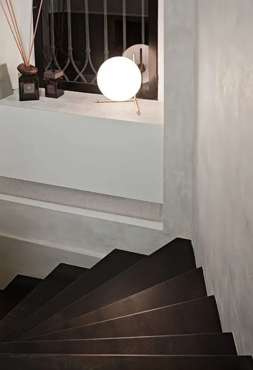 Lampada da tavolo Ic t2 Flos in Offerta Outlet