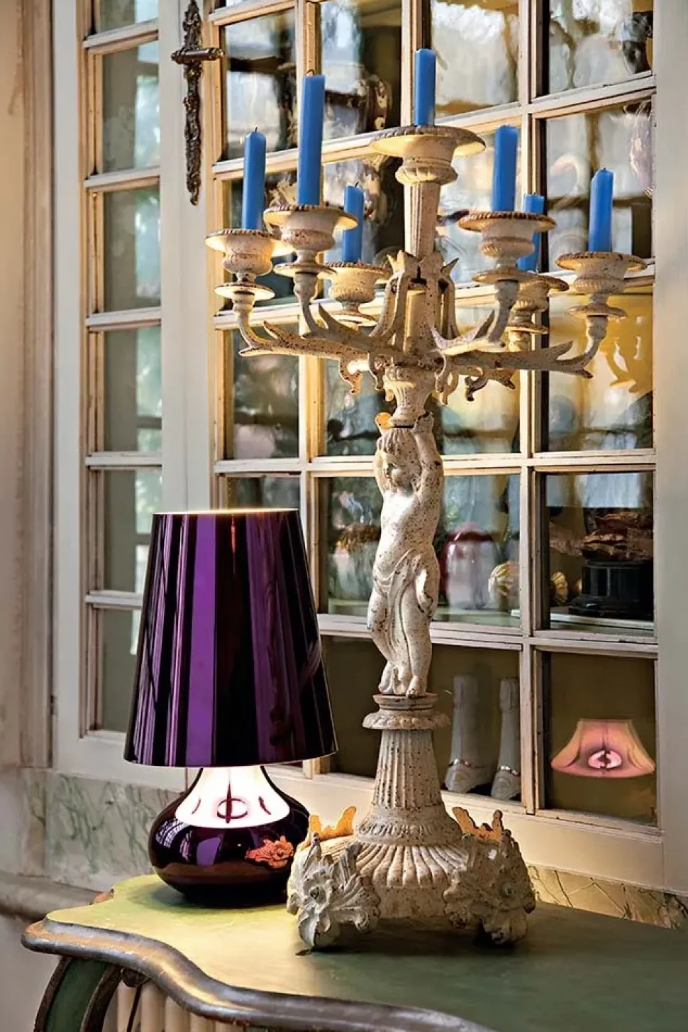 Lampada da tavolo Kartell Cindy Altri colori a prezzi outlet
