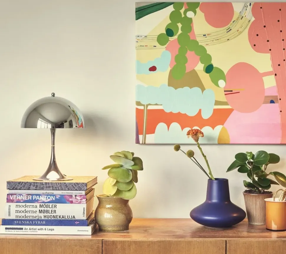 Lampada da tavolo Panthella tavolo 320 Louis poulsen a prezzo Outlet