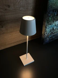 Lampada da tavolo Poldina Zafferano a prezzo Outlet