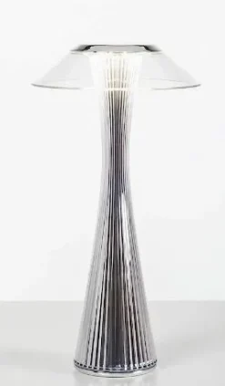 Lampada da tavolo stile Design Space Kartell a prezzi outlet