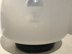 Lampada da tavolo stile Moderno Mid-century Leucos a prezzi convenienti