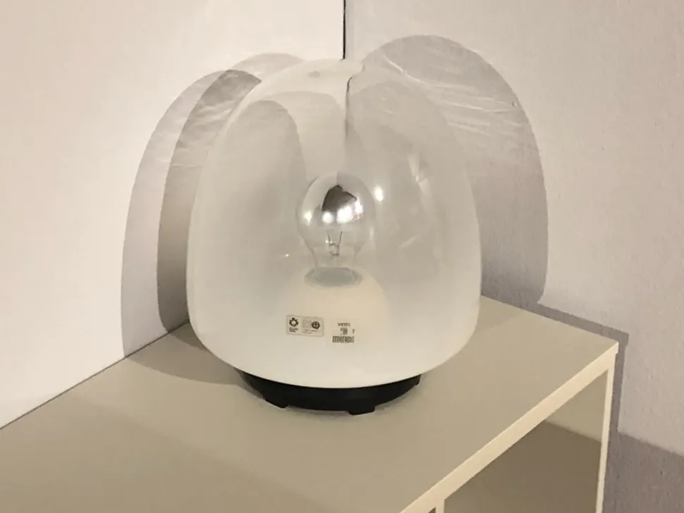 Lampada da tavolo stile Moderno Mid-century Leucos a prezzi convenienti