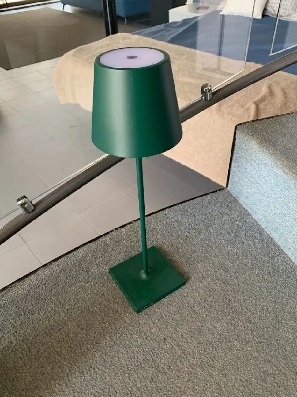 Lampada da tavolo Zafferano Poldina stile Design a prezzi convenienti