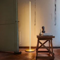 Lampada da terra Coordinates floor Flos a prezzo scontato