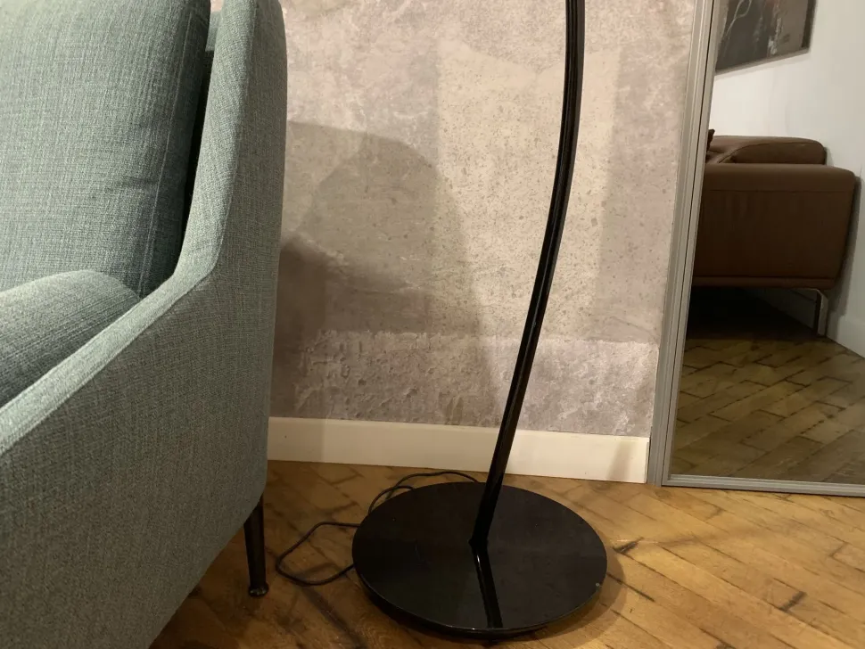 Lampada da terra Doride Artemide a prezzo scontato