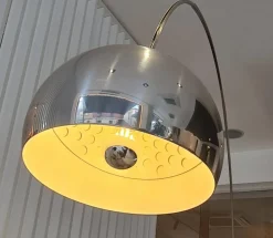 Lampada da terra Flos Arco  stile Design con forte sconto