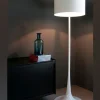 Lampada da terra Flos Spun Light Floor a prezzo Outlet. Massimo stile, massimo risparmio.