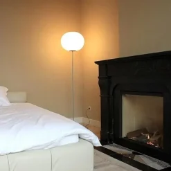 Lampada da terra Glo-ball floor 3 Flos in Offerta Outlet