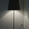 Lampada da terra Hunt Ditre italia a prezzo Outlet
