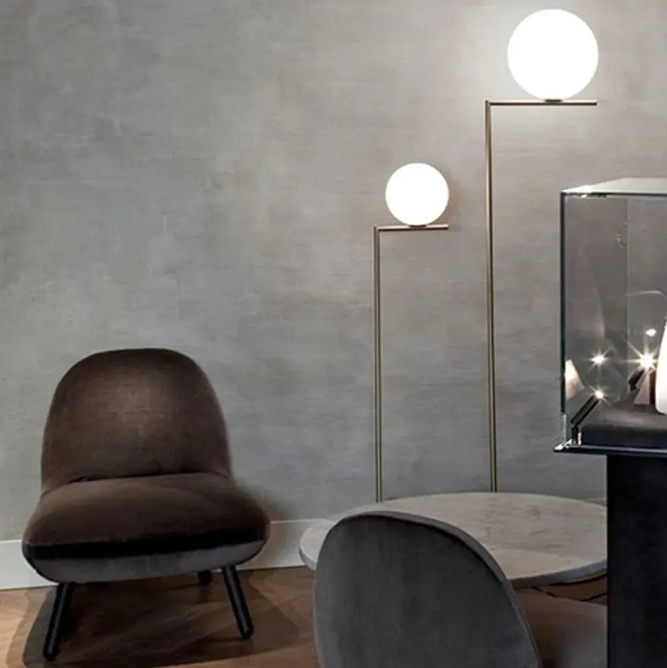 Lampada da terra Ic f2 floor Flos a prezzo Outlet