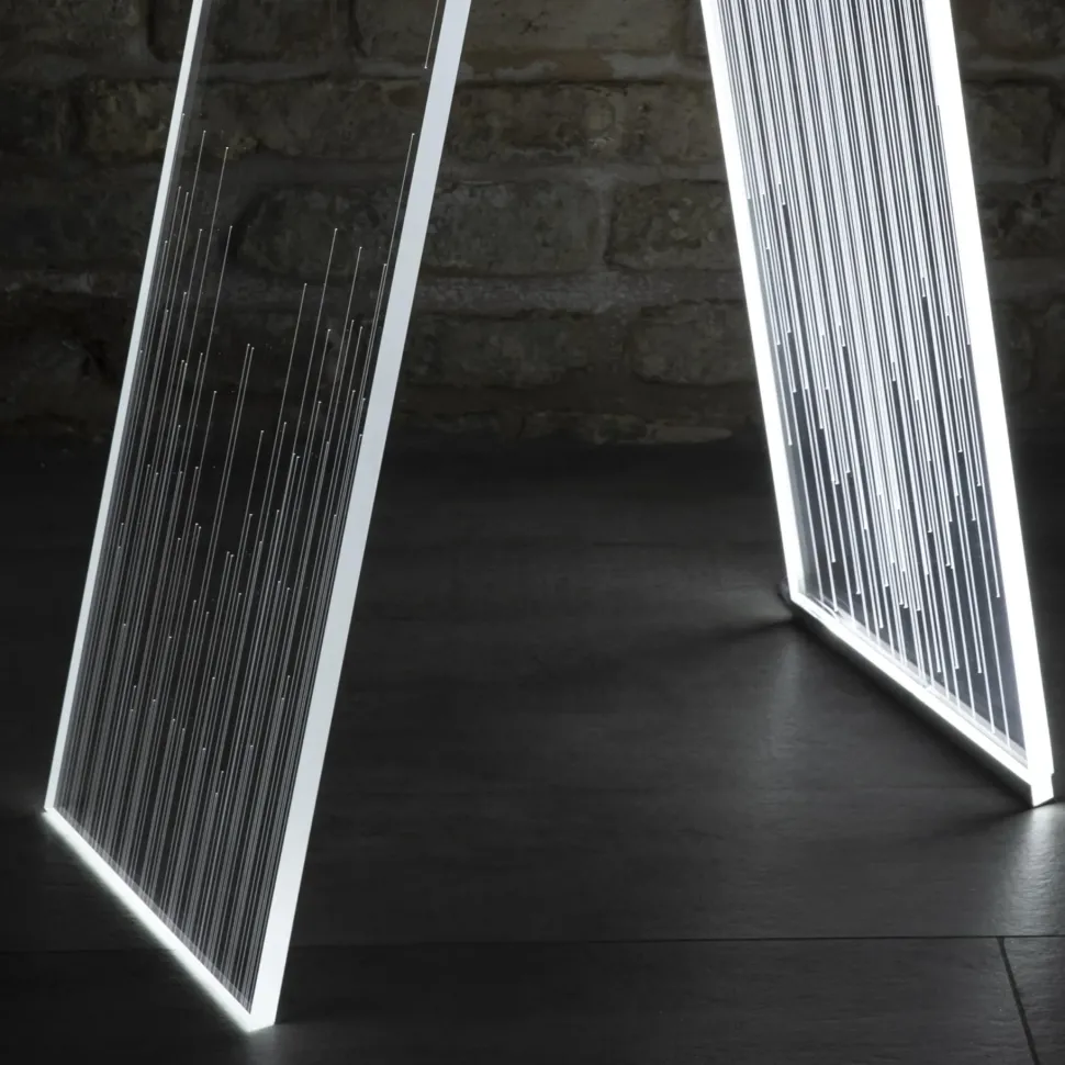 Lampada da terra in plastica Arc Vesta a prezzo Outlet