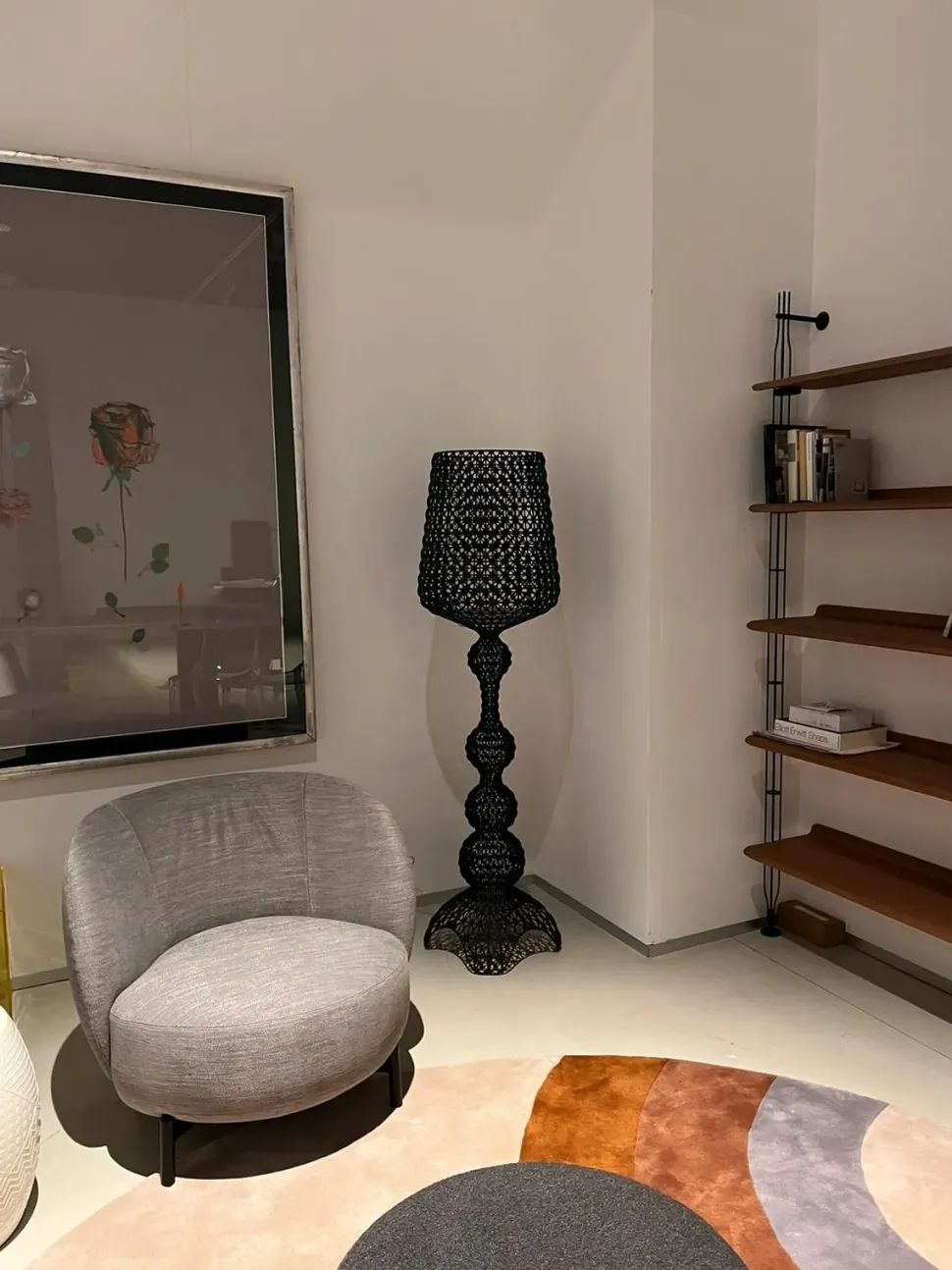 Lampada da terra Kabuki grande Kartell a prezzo Outlet