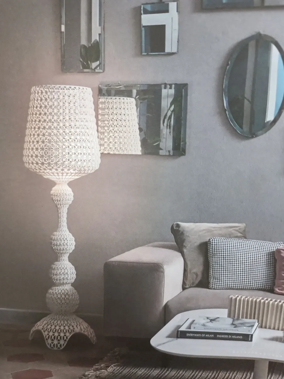 Lampada da terra Kartell Kabuki Bianco in offerta