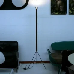 Lampada da terra Luminator Flos a prezzo Outlet