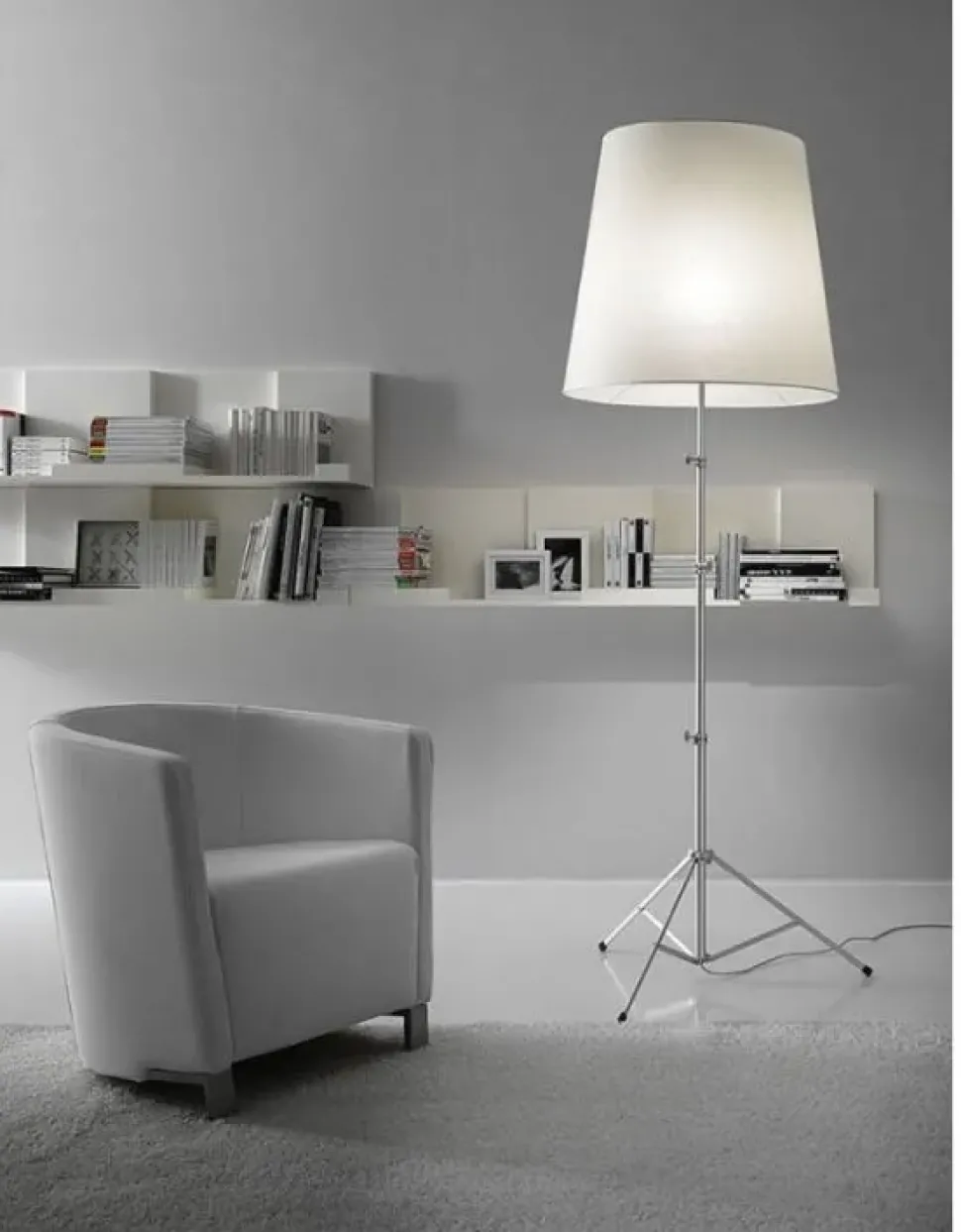 Lampada da terra Pallucco Gilda pallucco stile Moderno a prezzi convenienti