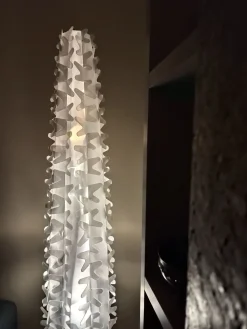 Lampada da terra Slamp Cactus prisma xl stile Design a prezzi convenienti