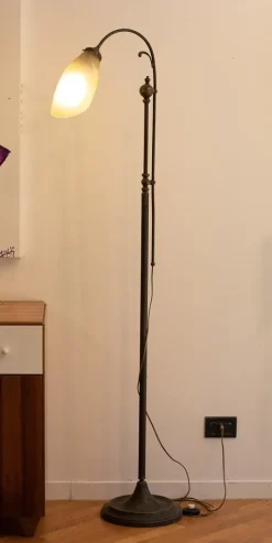 Lampada da terra stile Classica Lampada ottone brunito Grande arredo in offerta