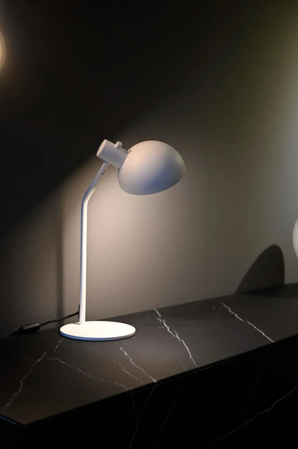 Lampada da terra stile Design Mo310 Carl hansen & son in offerta