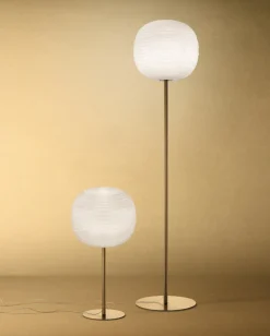 Lampada da terra stile Design Gem  Foscarini in offerta