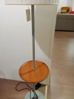 Lampada da terra stile Moderno Carlotta Zilio scontato