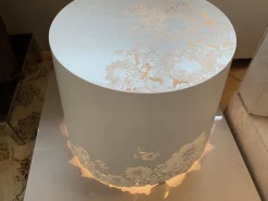 Lampada da terra Tavolino luminoso central park Karman con un ribasso esclusivo