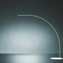 Lampada da terra Yumi Fontana Arte a prezzo Outlet!