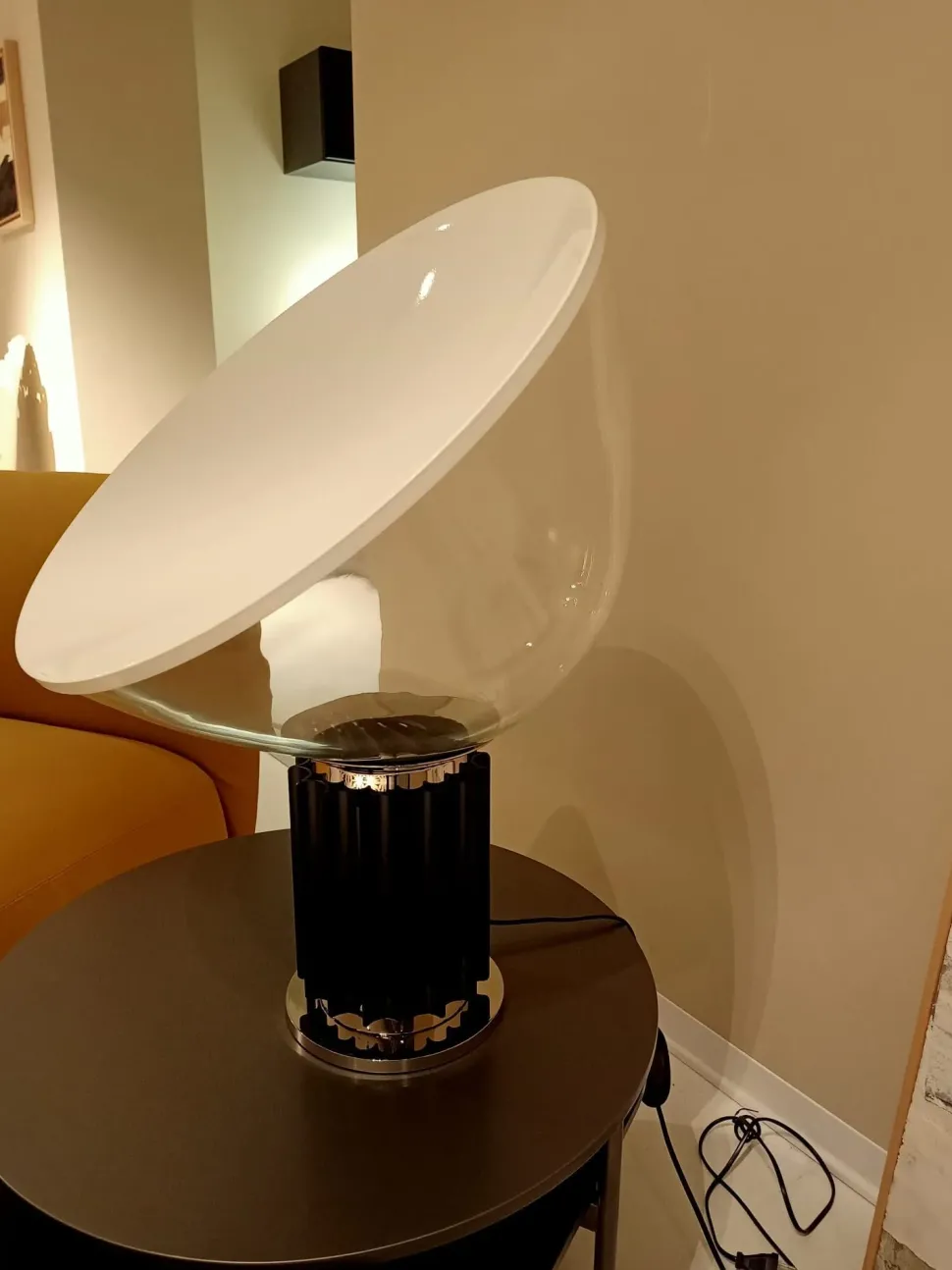 Lampada Flos Taccia a PREZZI OUTLET