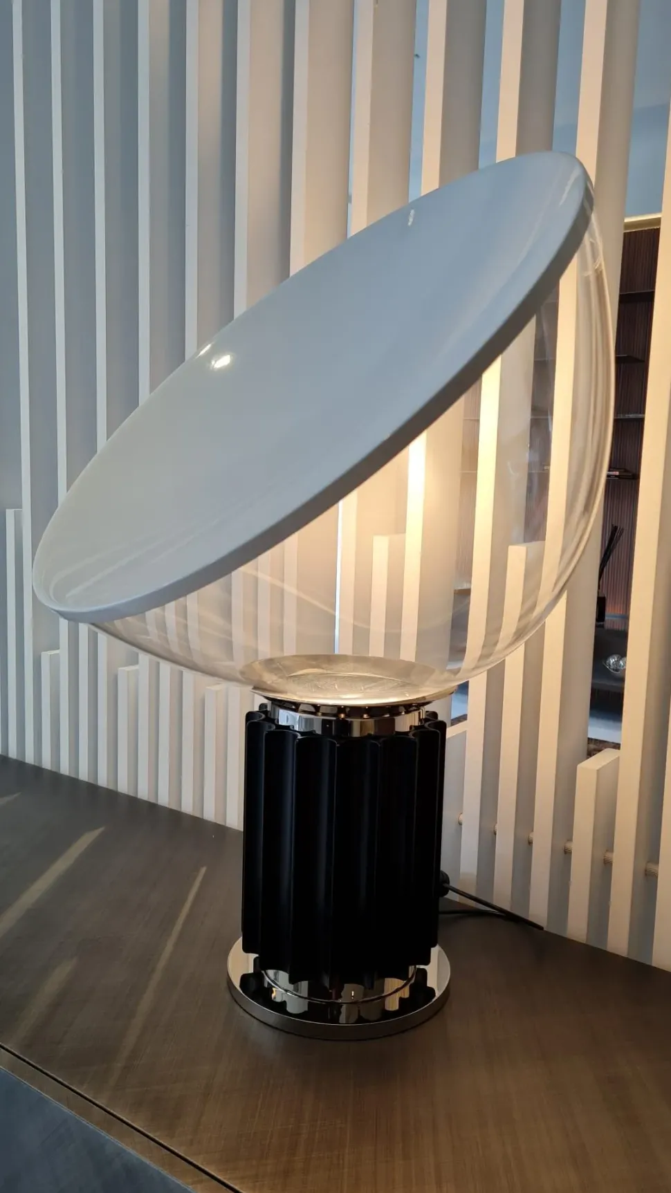 Lampada Flos Taccia pmma a PREZZI OUTLET