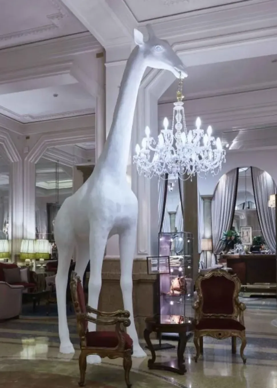 Lampada Giraffe in love design bianco Artigianale in OFFERTA OUTLET