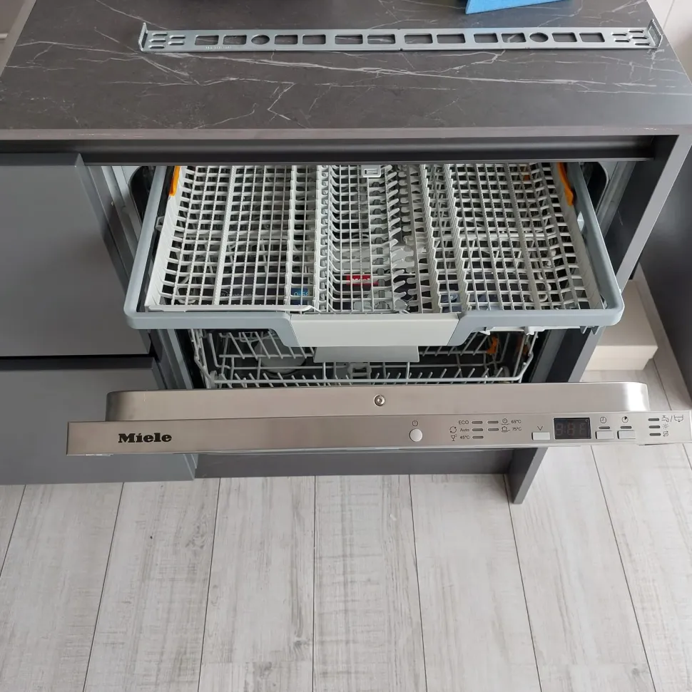 Lavastoviglie G 5350 scvi Mìele in offerta