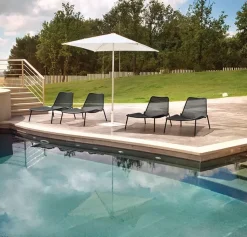 Lettino impilabile round Emu con sconto outlet