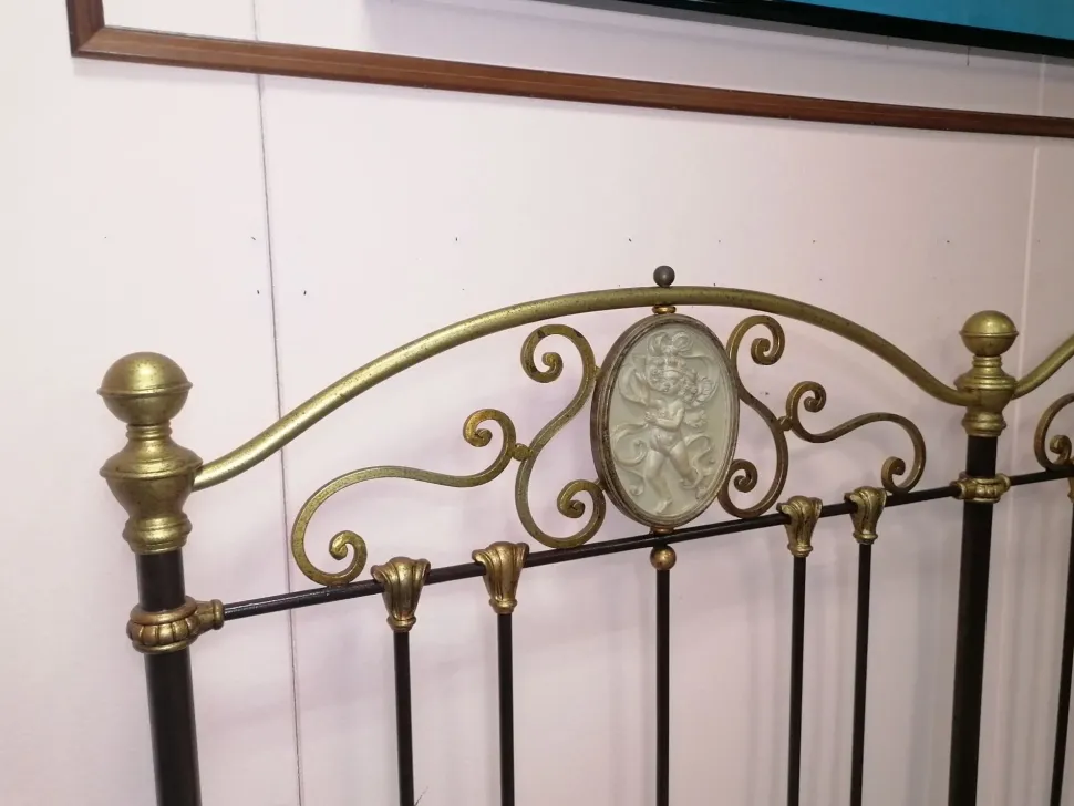 Letto Andrei Artigianale SCONTATO a PREZZI OUTLET