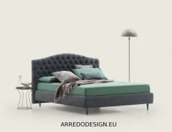 Letto classico con giroletto Renoir Le comfort a prezzo ribassato