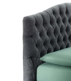 Letto classico con giroletto Renoir Le comfort a prezzo ribassato