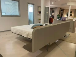 Letto design a scomparsa Letto novo Voltan a prezzo ribassato
