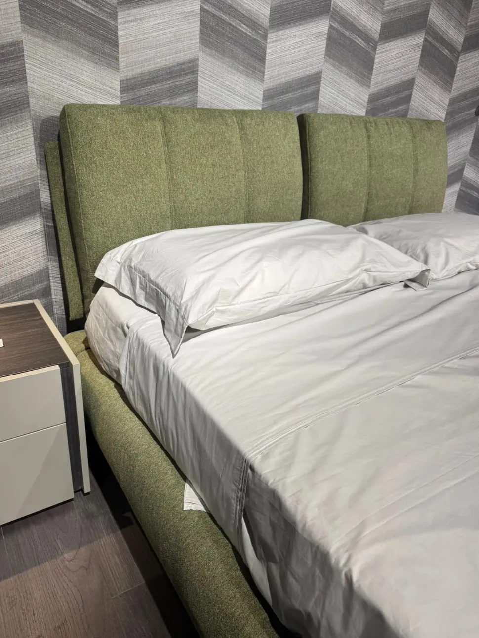 Letto design con contenitore Tecum Novaluna a prezzo scontato