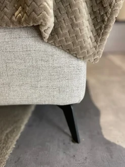 Letto design con contenitore Chop compatto Samoa a prezzo scontato